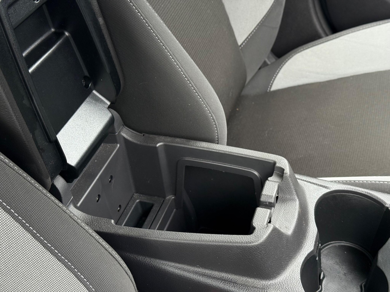 Used Ford Focus 2011 for sale - 76681955: Photo 30