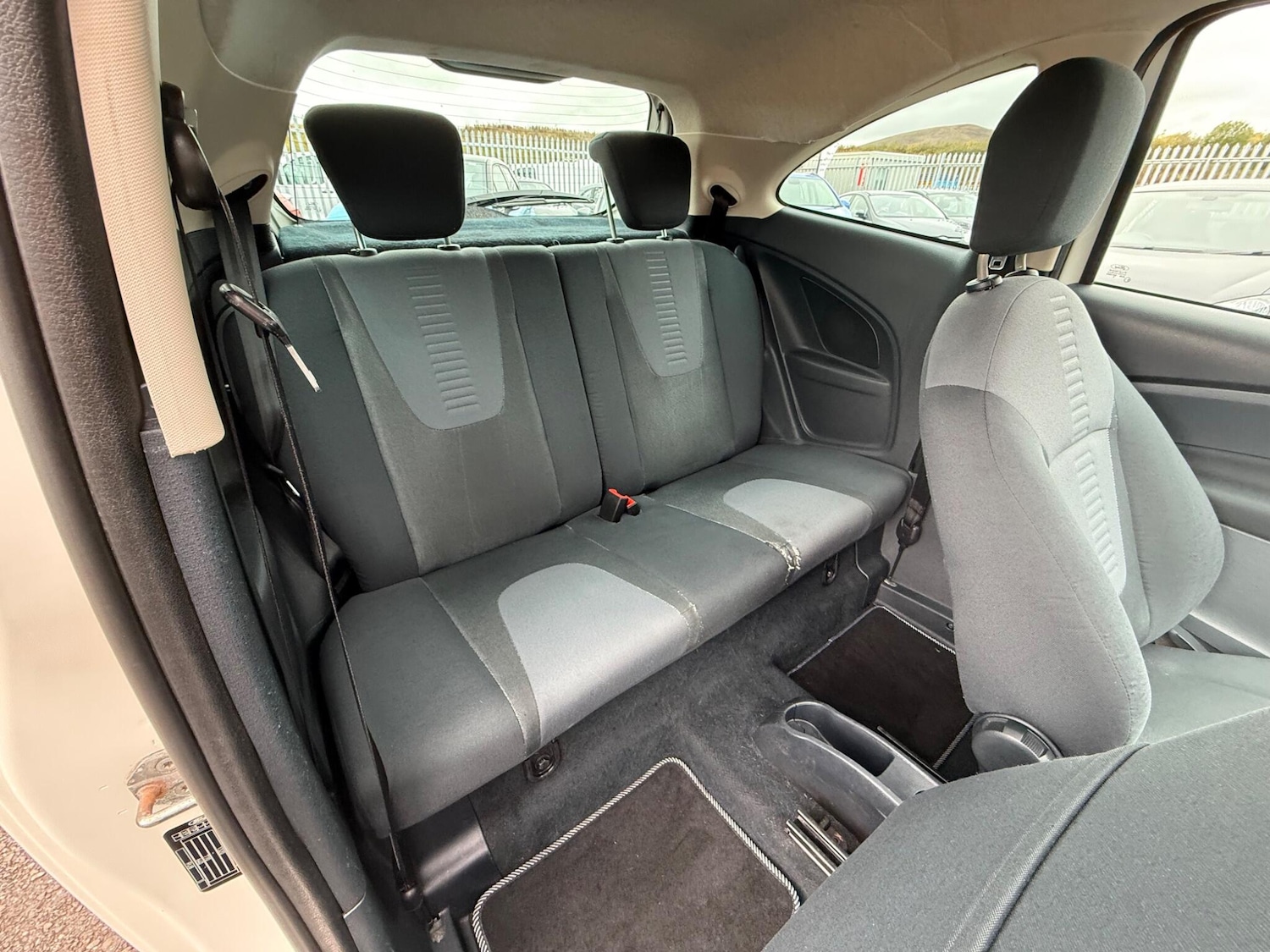 Used Ford Ka 2010 for sale - 76681951: Photo 27