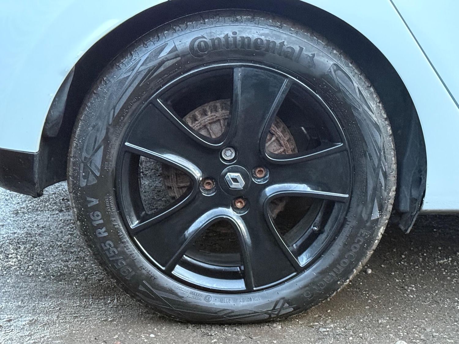 Used Renault Clio 2015 for sale - 76759505: Photo 14