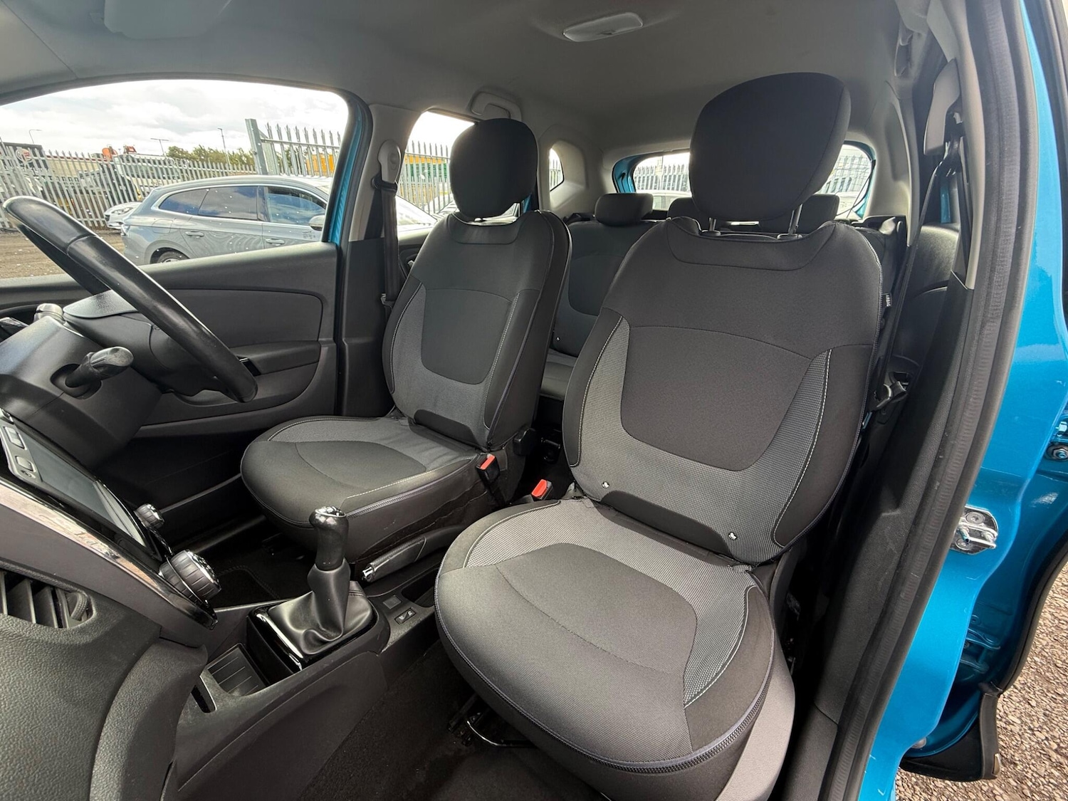 Used Renault Captur 2016 for sale - 76681965: Photo 14