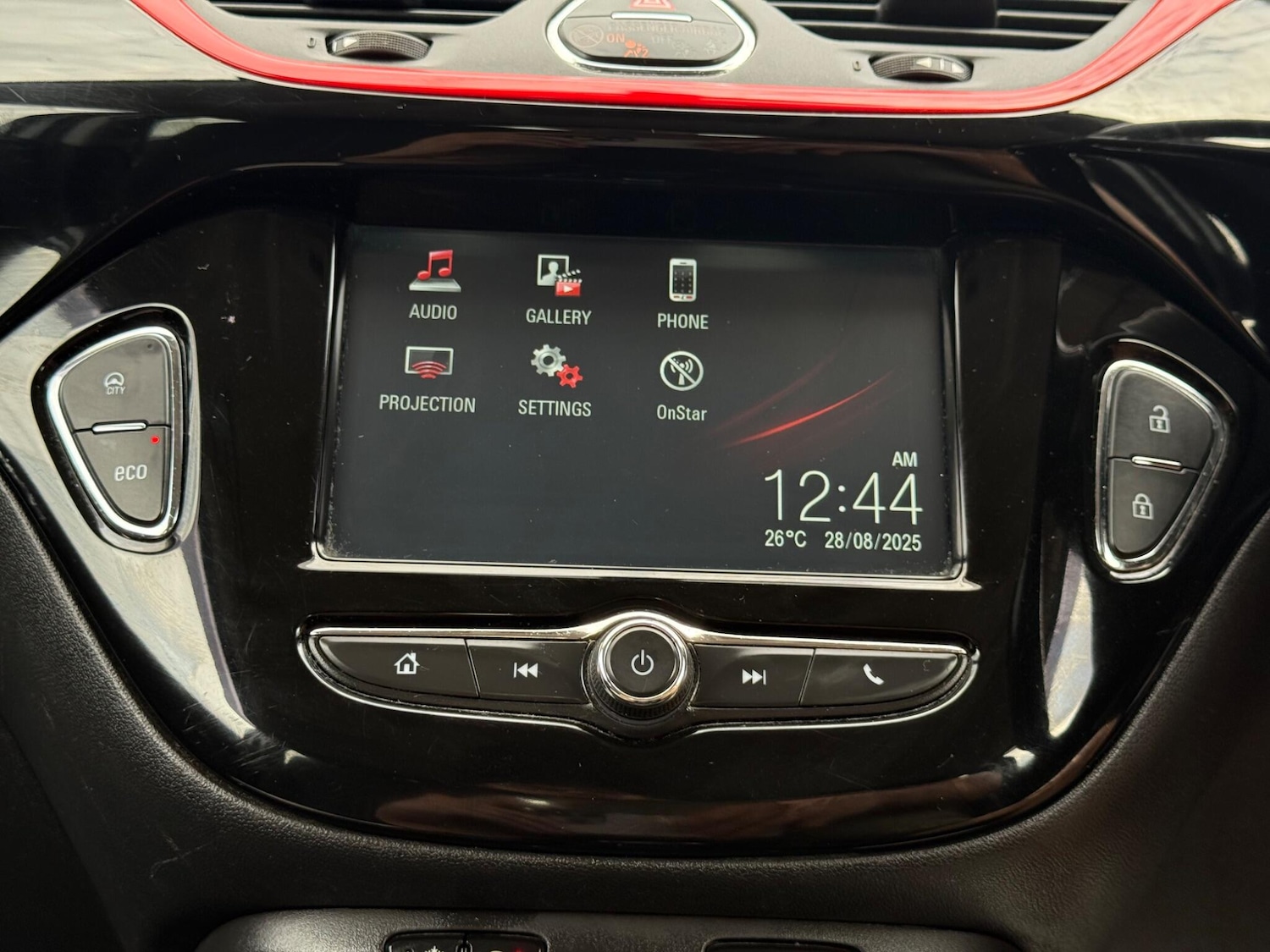 Used Vauxhall Corsa 2016 for sale - 76681966: Photo 21