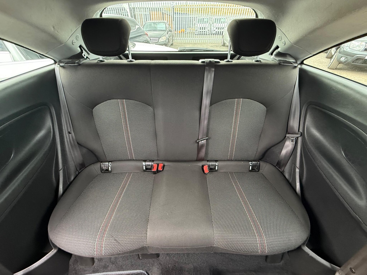 Used Vauxhall Corsa 2016 for sale - 76681966: Photo 28