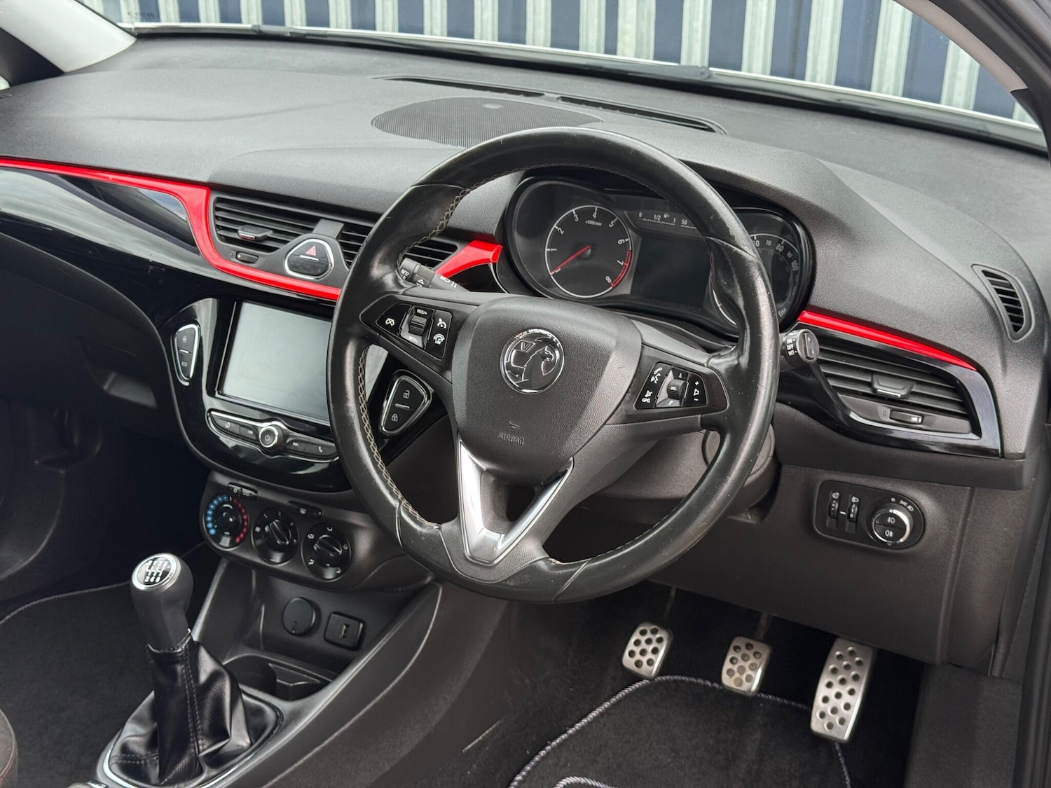 Used Vauxhall Corsa 2016 for sale - 76681966: Photo 3