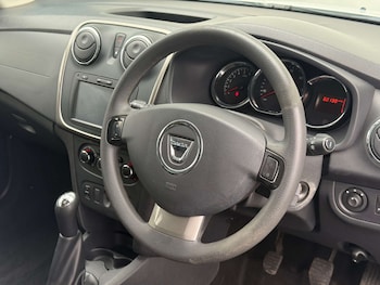 Used Dacia Sandero Stepway 2016 for sale - 79341297: Photo