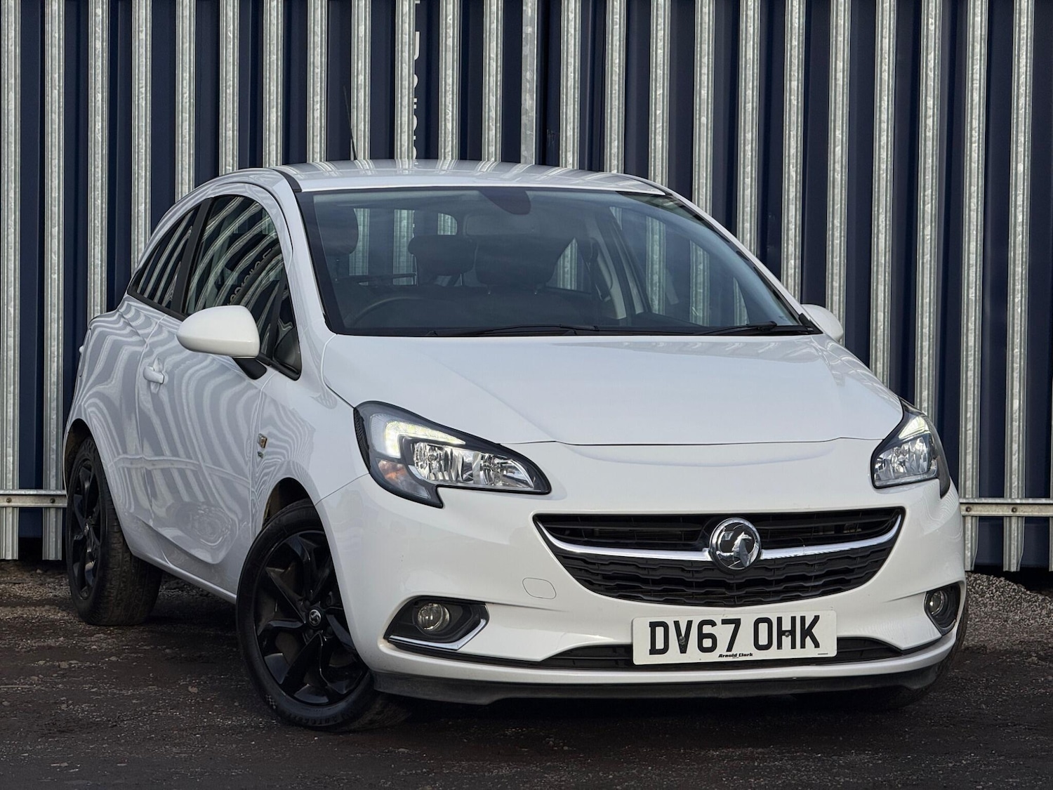 Used Vauxhall Corsa 2017 for sale - 76912674: Photo 1