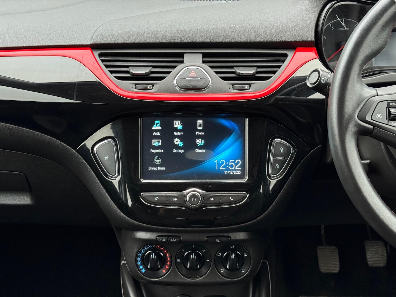 Used Vauxhall Corsa 2017 for sale - 76912674: Photo 17