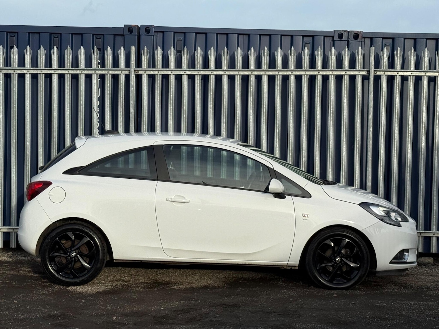 Used Vauxhall Corsa 2017 for sale - 76912674: Photo 6