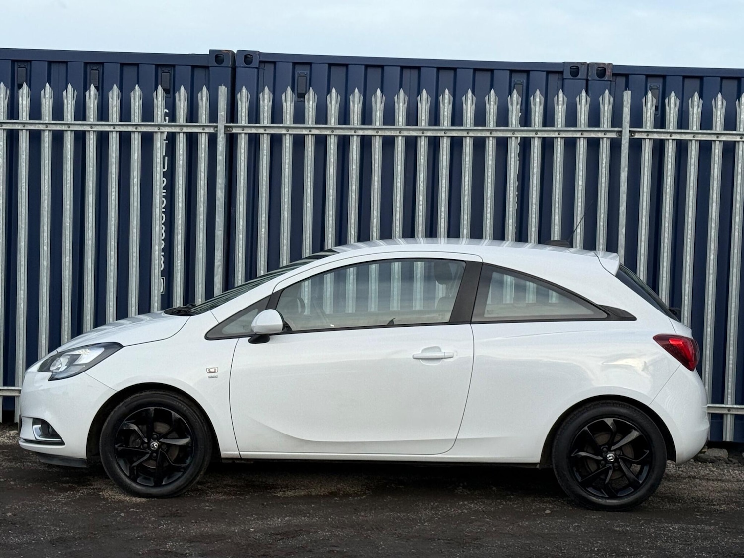Used Vauxhall Corsa 2017 for sale - 76912674: Photo 9