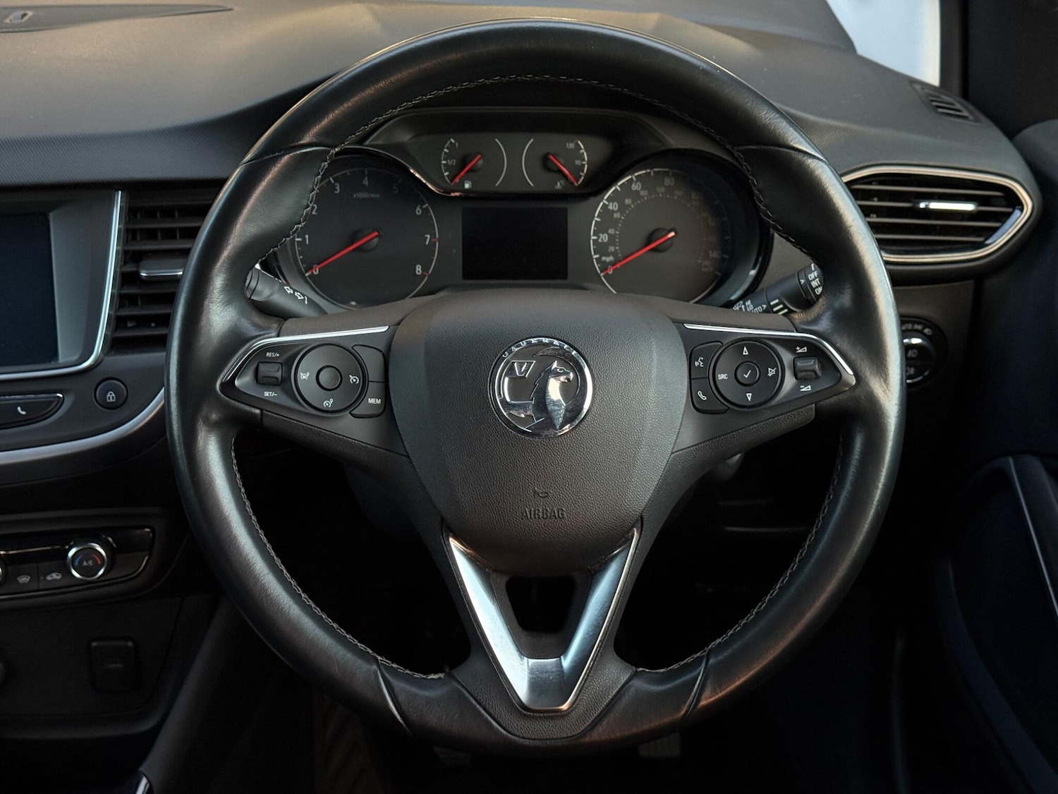 Used Vauxhall Crossland X 2018 for sale - 78019241: Photo 18