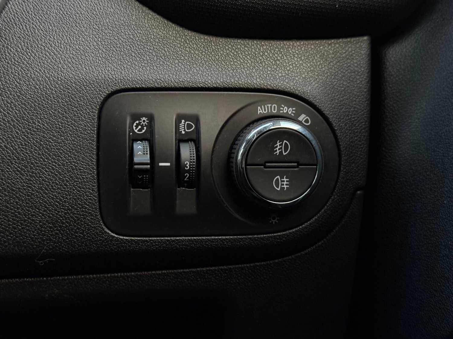 Used Vauxhall Crossland X 2018 for sale - 78019241: Photo 29