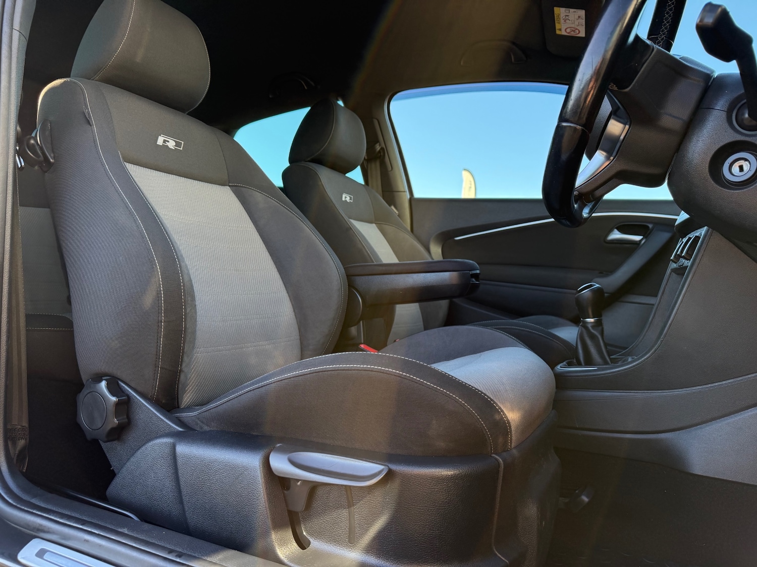 Used Volkswagen Polo 2016 for sale - 76591609: Photo 15