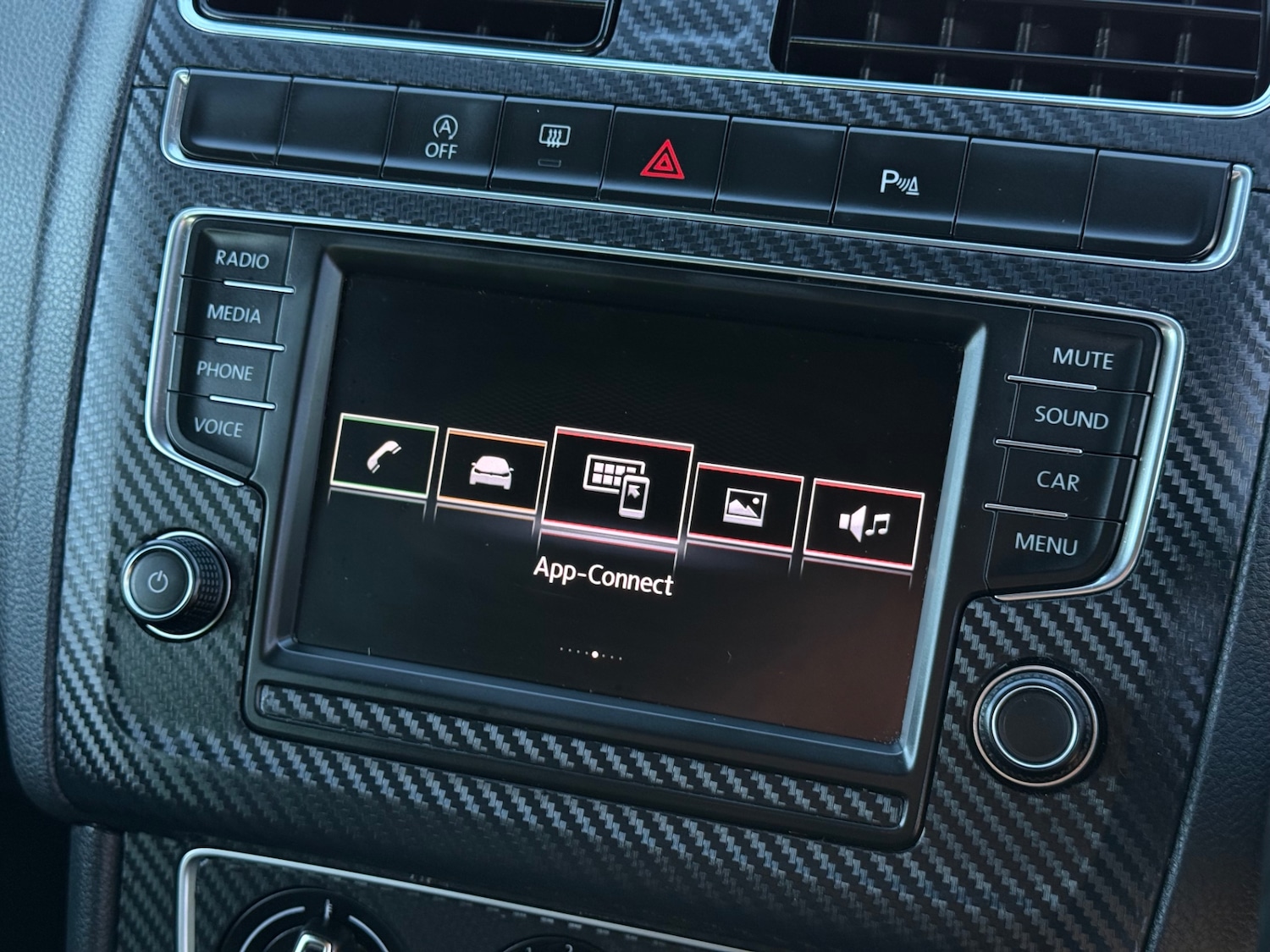 Used Volkswagen Polo 2016 for sale - 76591609: Photo 26