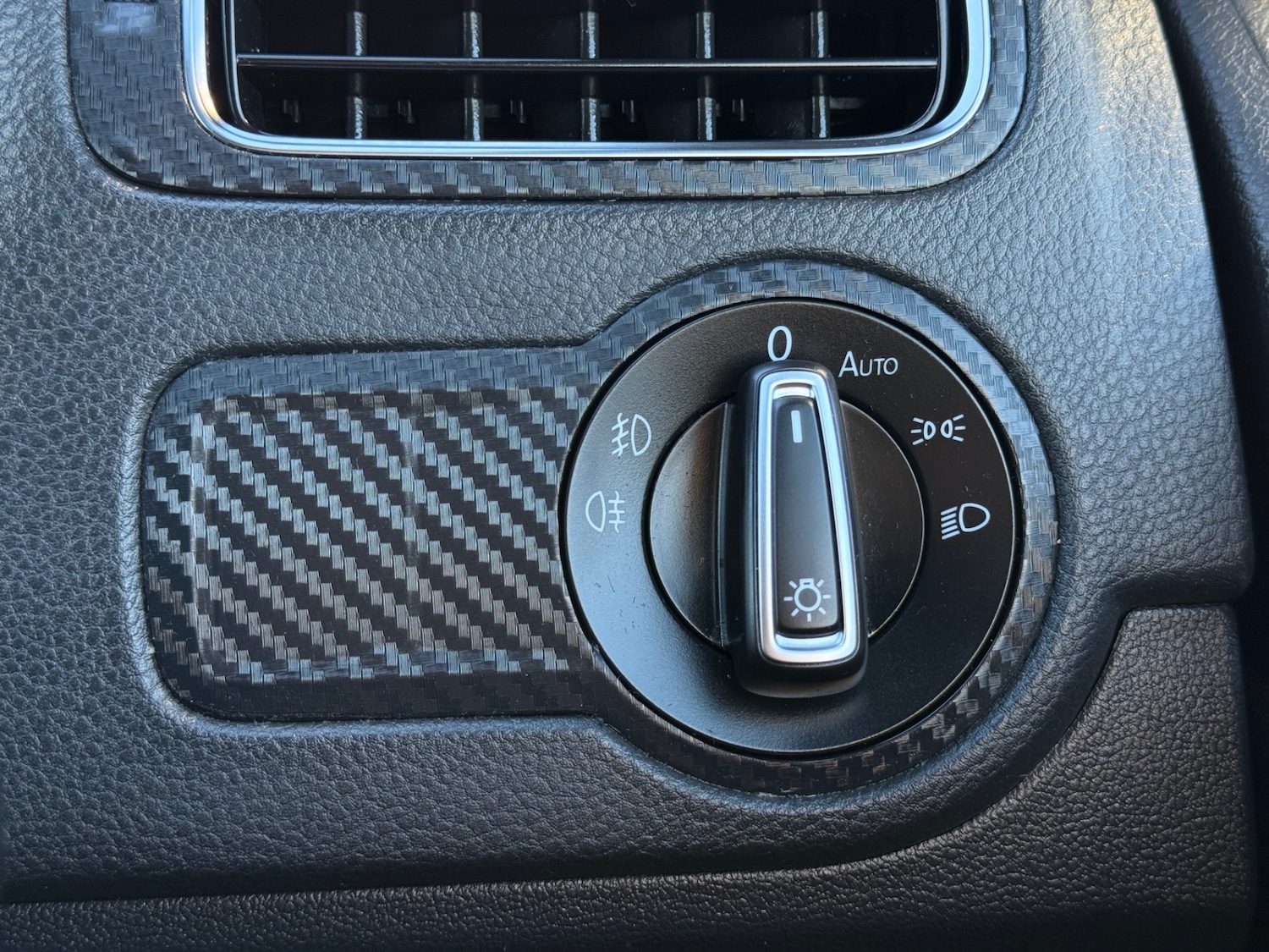 Used Volkswagen Polo 2016 for sale - 76591609: Photo 30