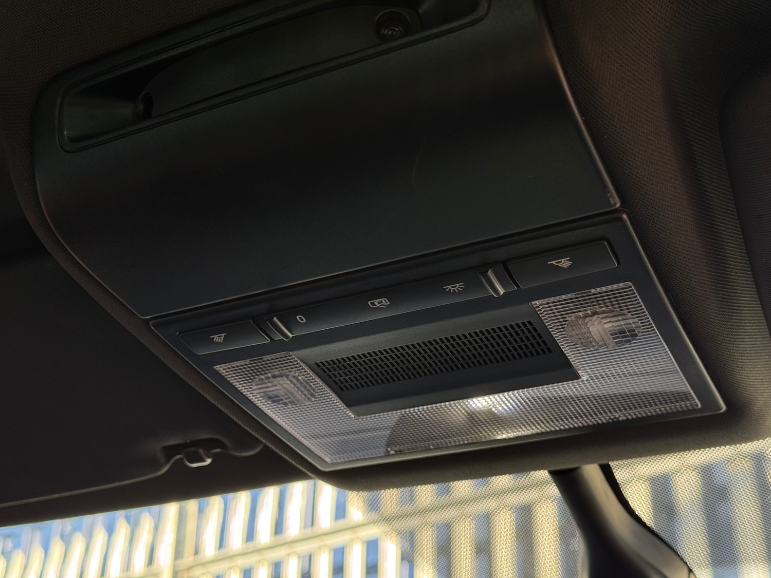 Used Volkswagen Polo 2016 for sale - 76591609: Photo 34