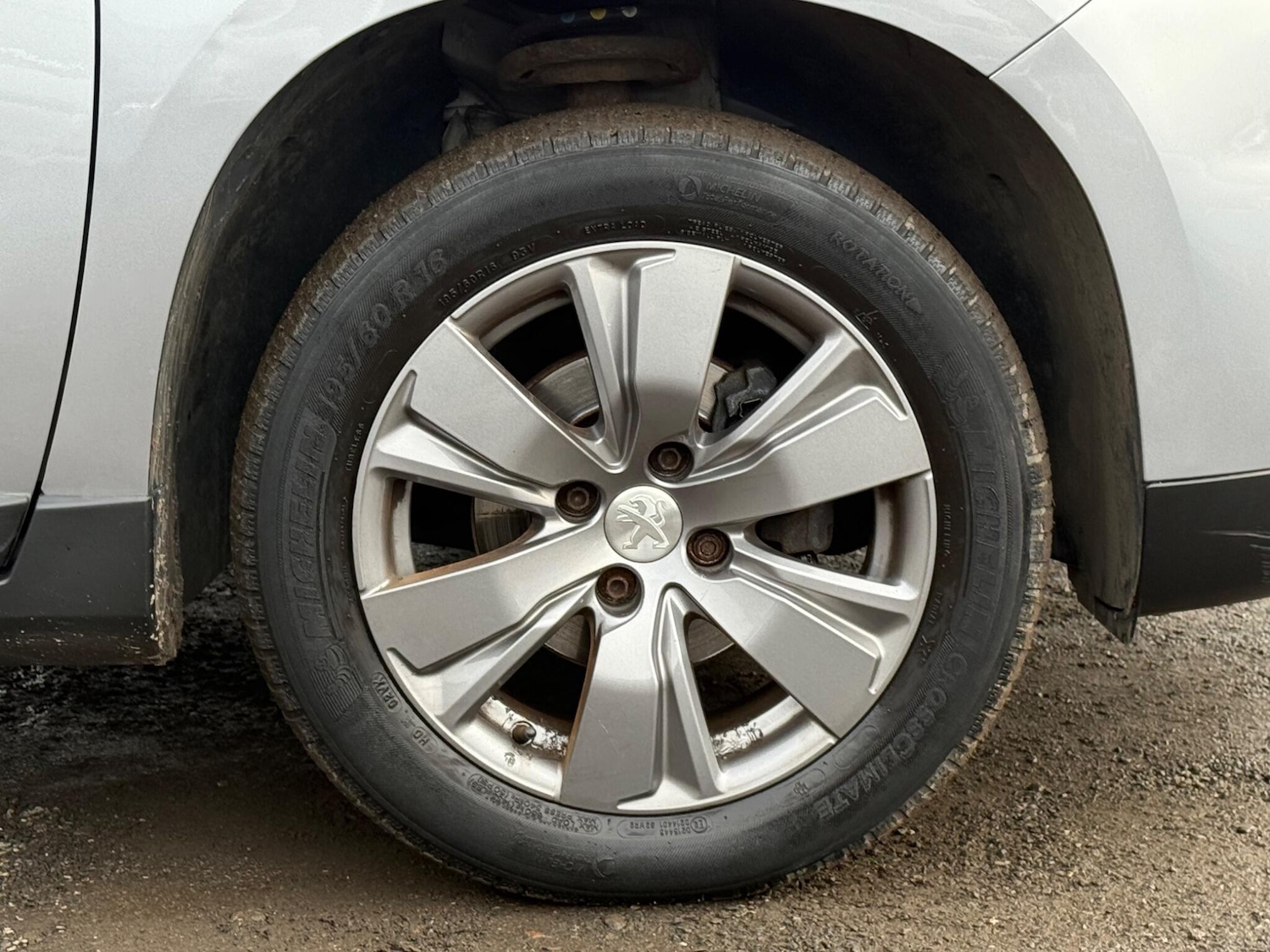 Used Peugeot 2008 2017 for sale - 76681953: Photo 12