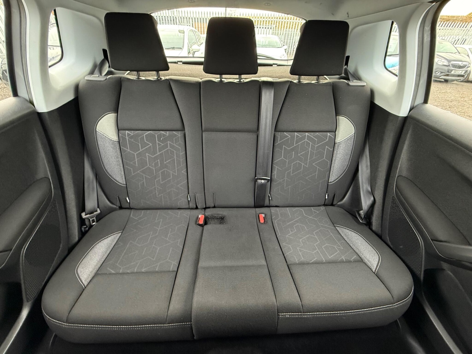 Used Peugeot 2008 2017 for sale - 76681953: Photo 29