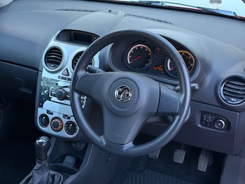 Used Vauxhall Corsa 2011 for sale - 78986318: Photo