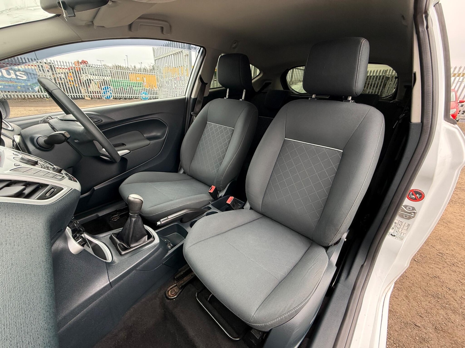 Used Ford Fiesta 2011 for sale - 77982466: Photo 14