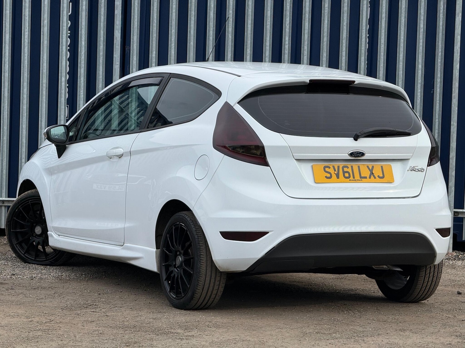 Used Ford Fiesta 2011 for sale - 77982466: Photo 2