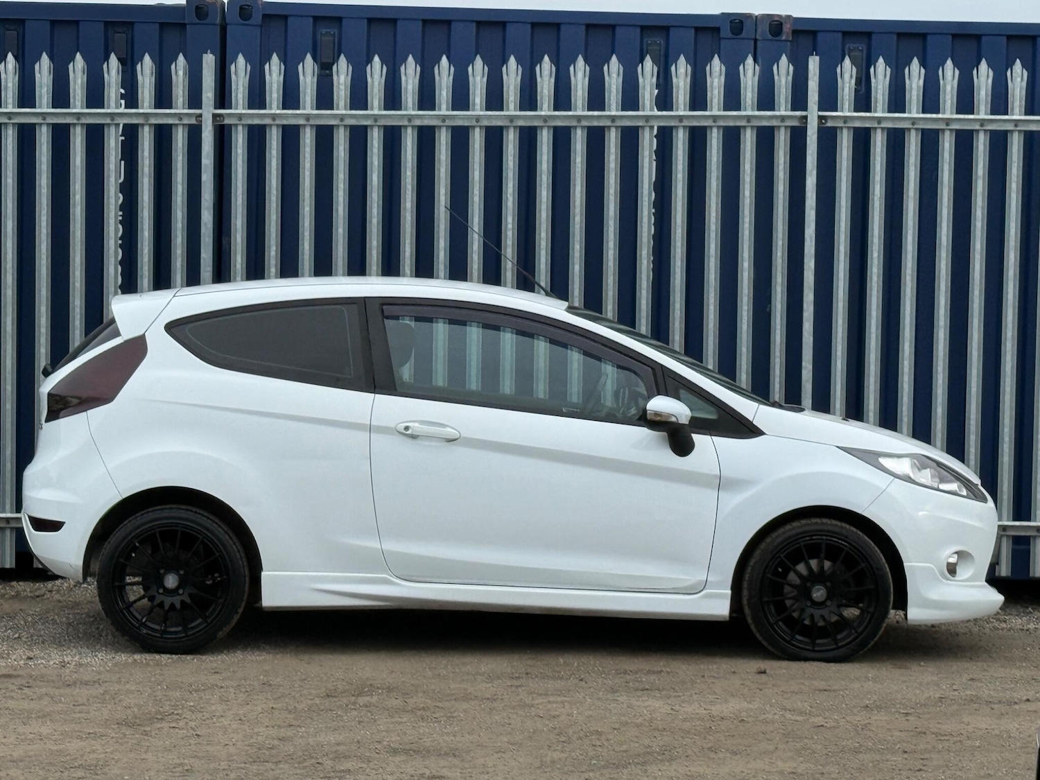 Used Ford Fiesta 2011 for sale - 77982466: Photo 6