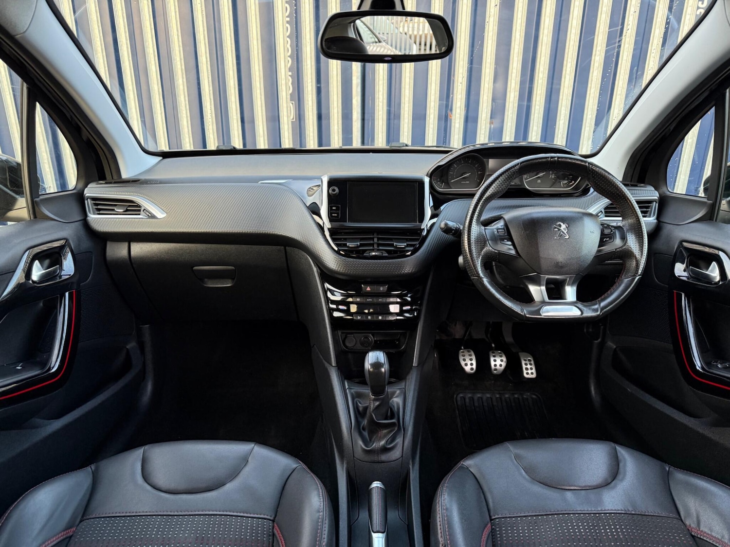 Used Peugeot 208 2016 for sale - 76681950: Photo 16