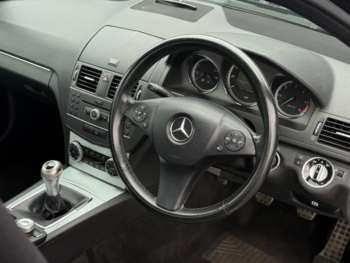 Used Mercedes-Benz C-Class 2010 for sale - 75262081: Photo