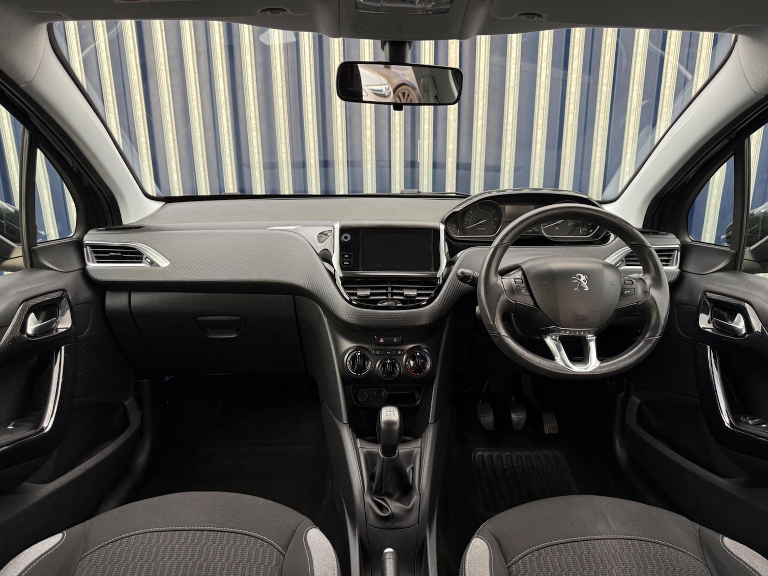 Used Peugeot 208 2016 for sale - 76681944: Photo 16