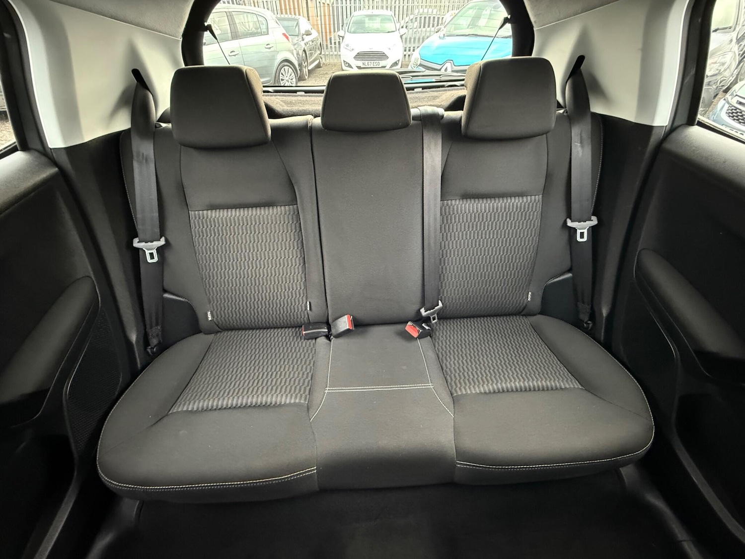 Used Peugeot 208 2016 for sale - 76681944: Photo 32