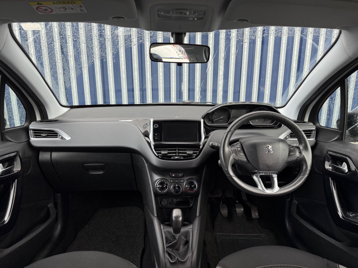 Used Peugeot 208 2016 for sale - 77376778: Photo 15