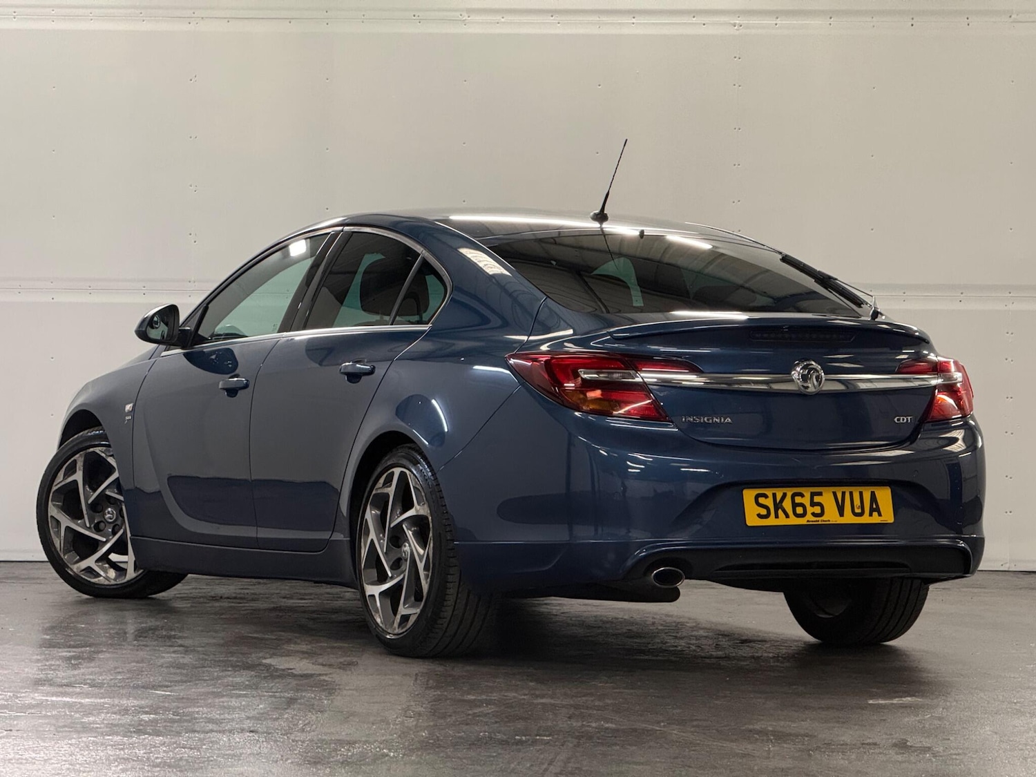 Used Vauxhall Insignia for sale - 78058770: Photo 2