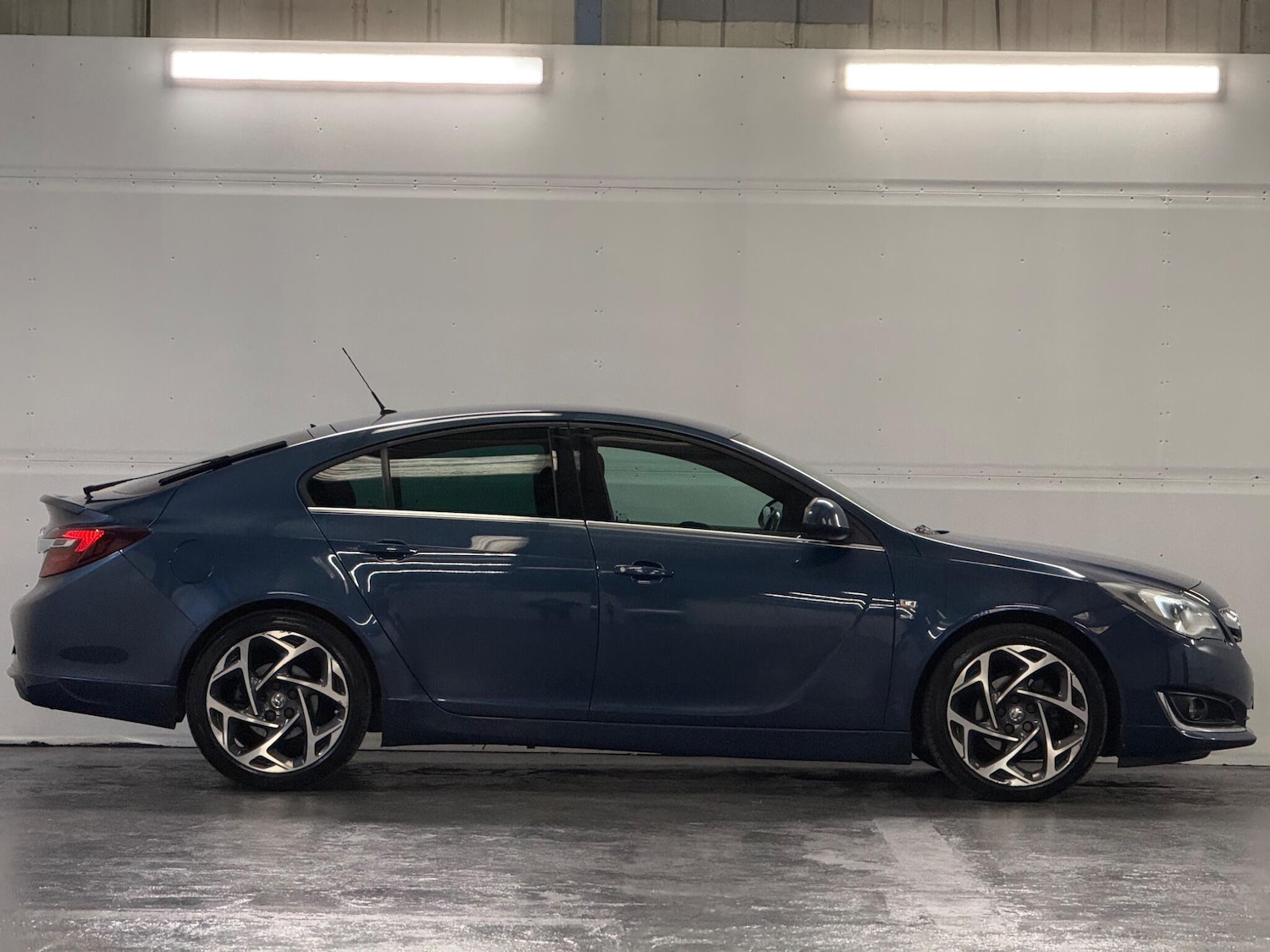 Used Vauxhall Insignia for sale - 78058770: Photo 6