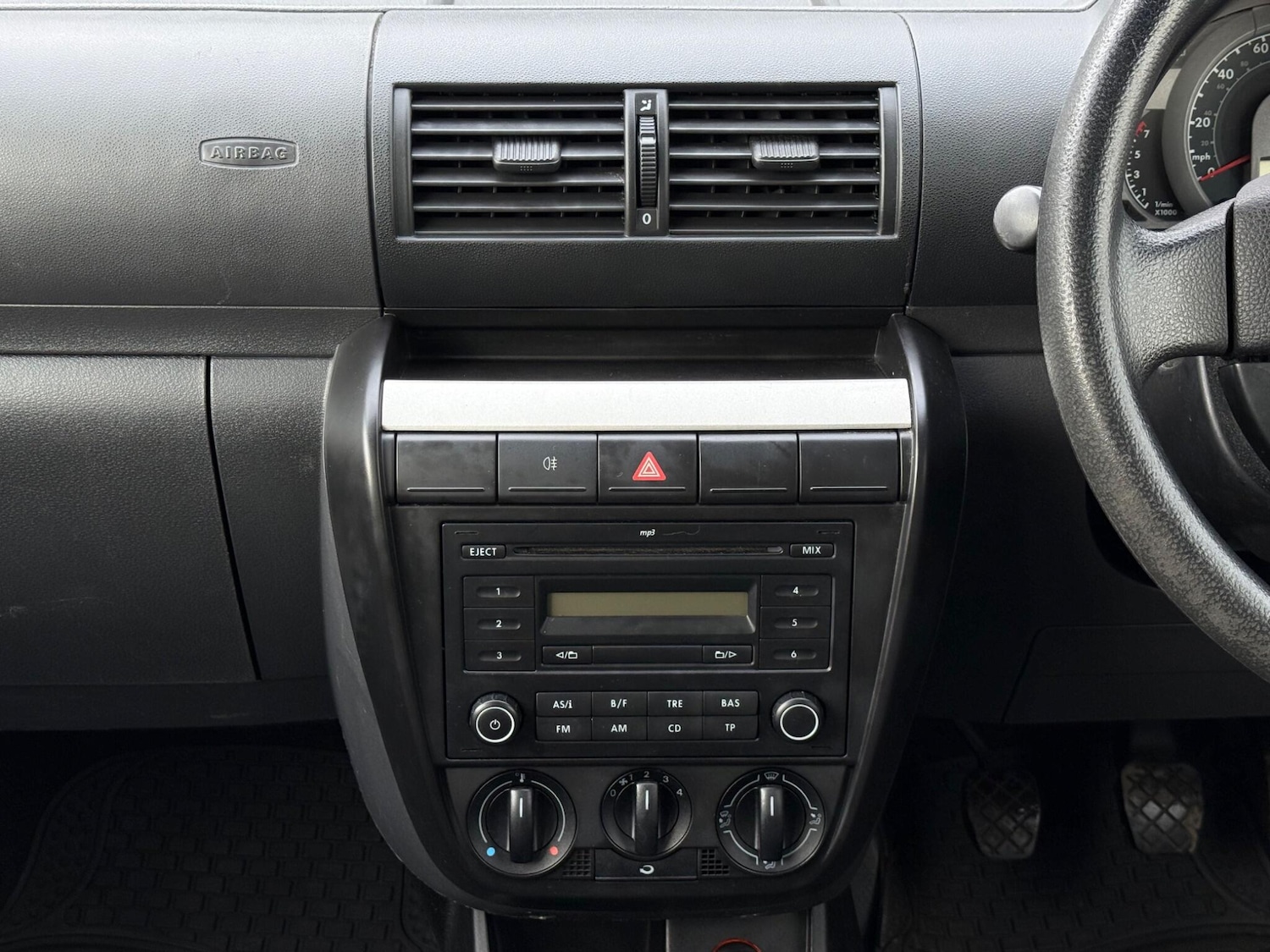 Used Volkswagen Fox 2010 for sale - 77376122: Photo 17