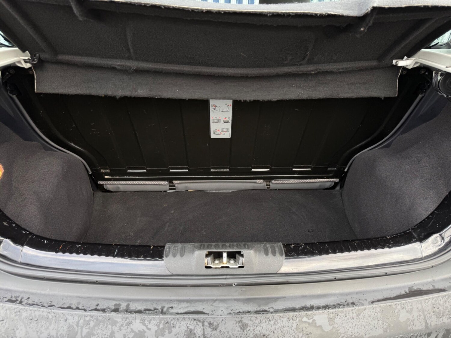 Used Volkswagen Fox 2010 for sale - 77376122: Photo 27