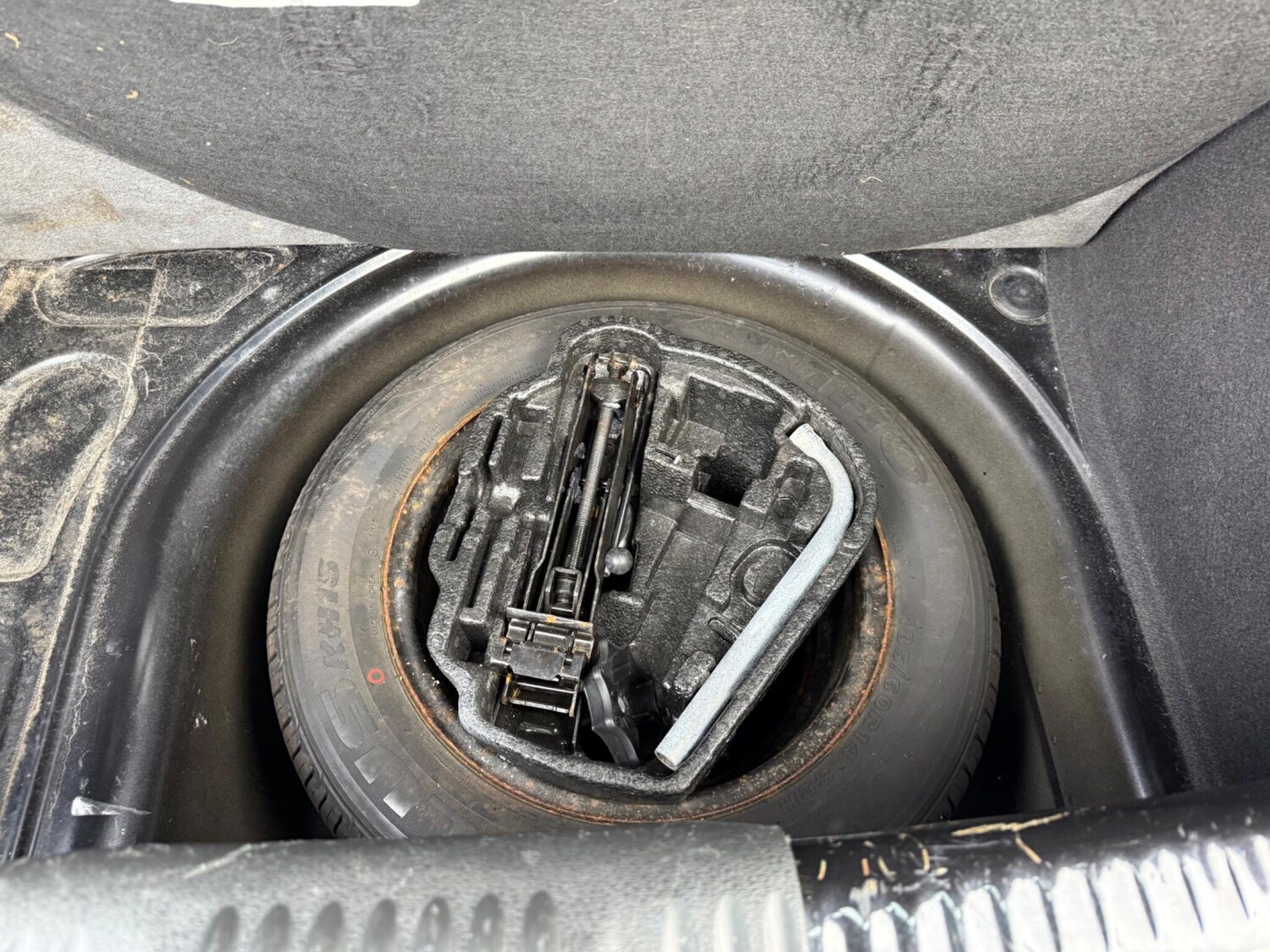 Used Volkswagen Fox 2010 for sale - 77376122: Photo 28