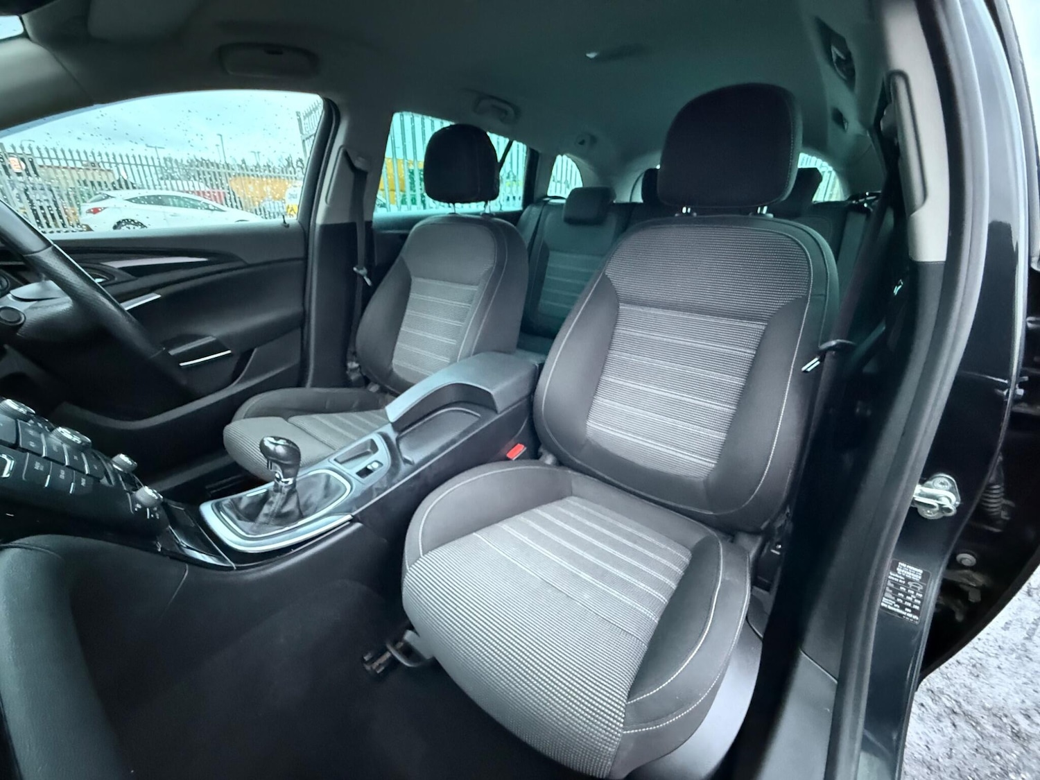 Used Vauxhall Insignia 2012 for sale - 76898789: Photo 14