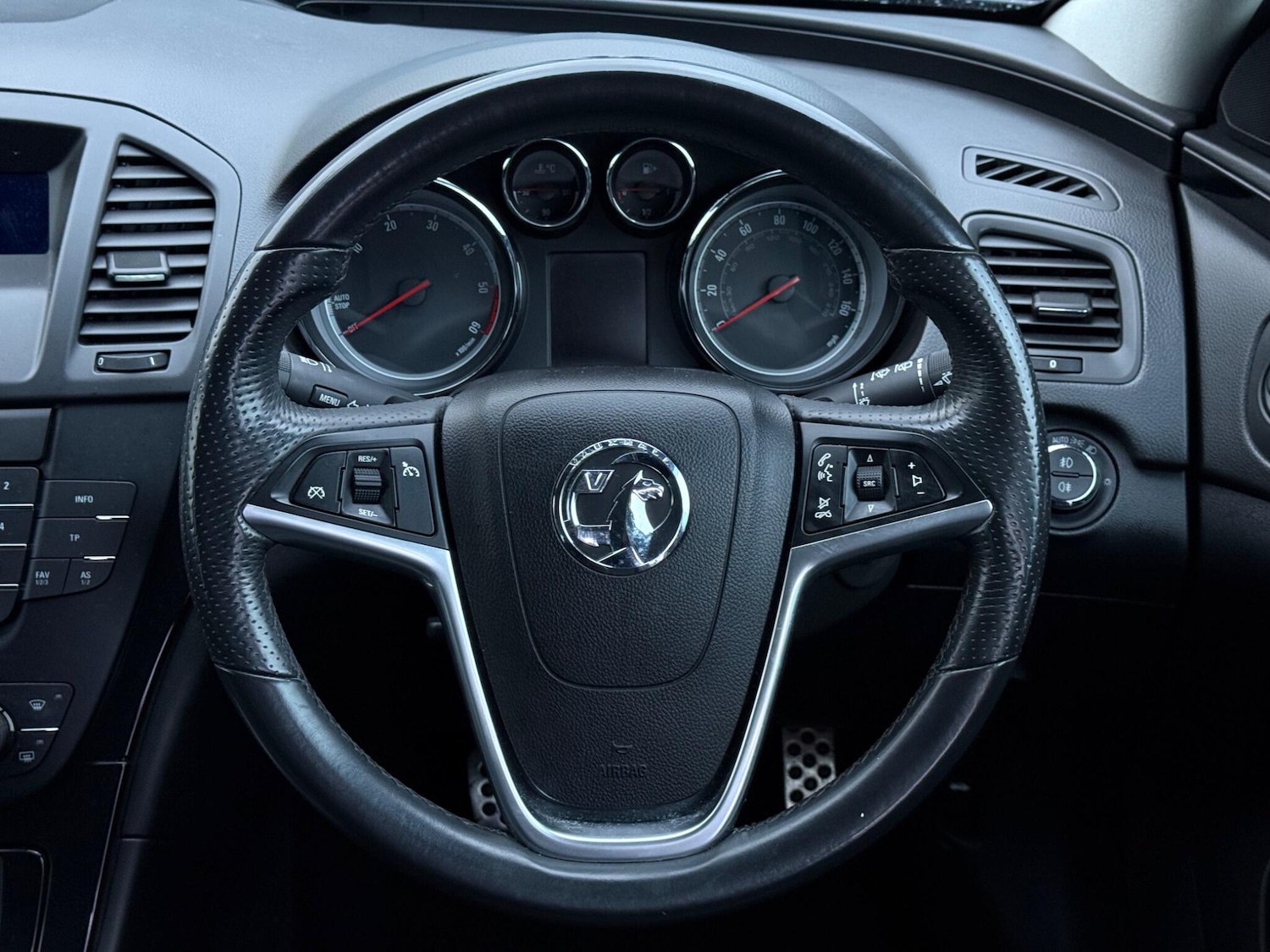 Used Vauxhall Insignia 2012 for sale - 76898789: Photo 18