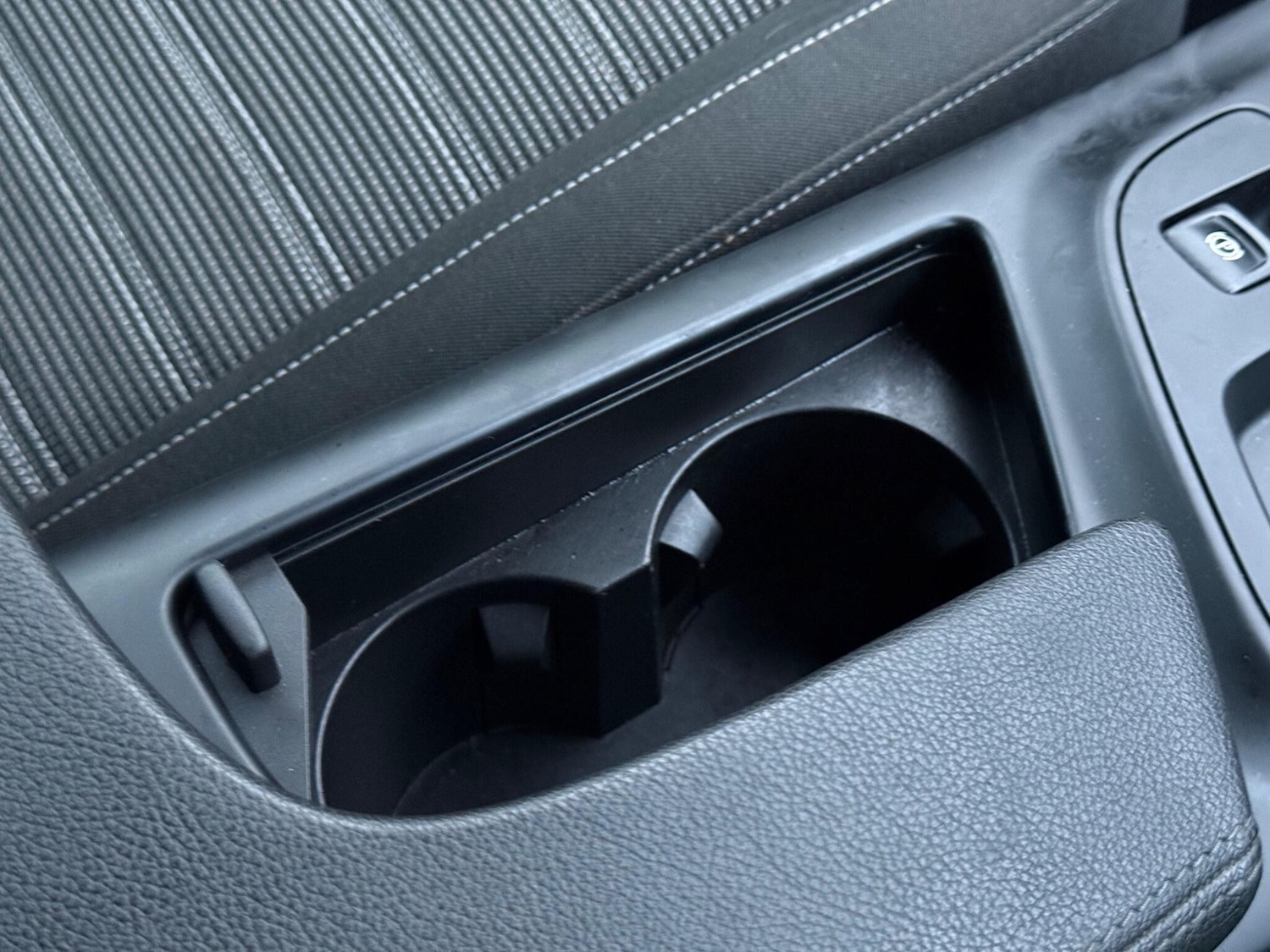 Used Vauxhall Insignia 2012 for sale - 76898789: Photo 31