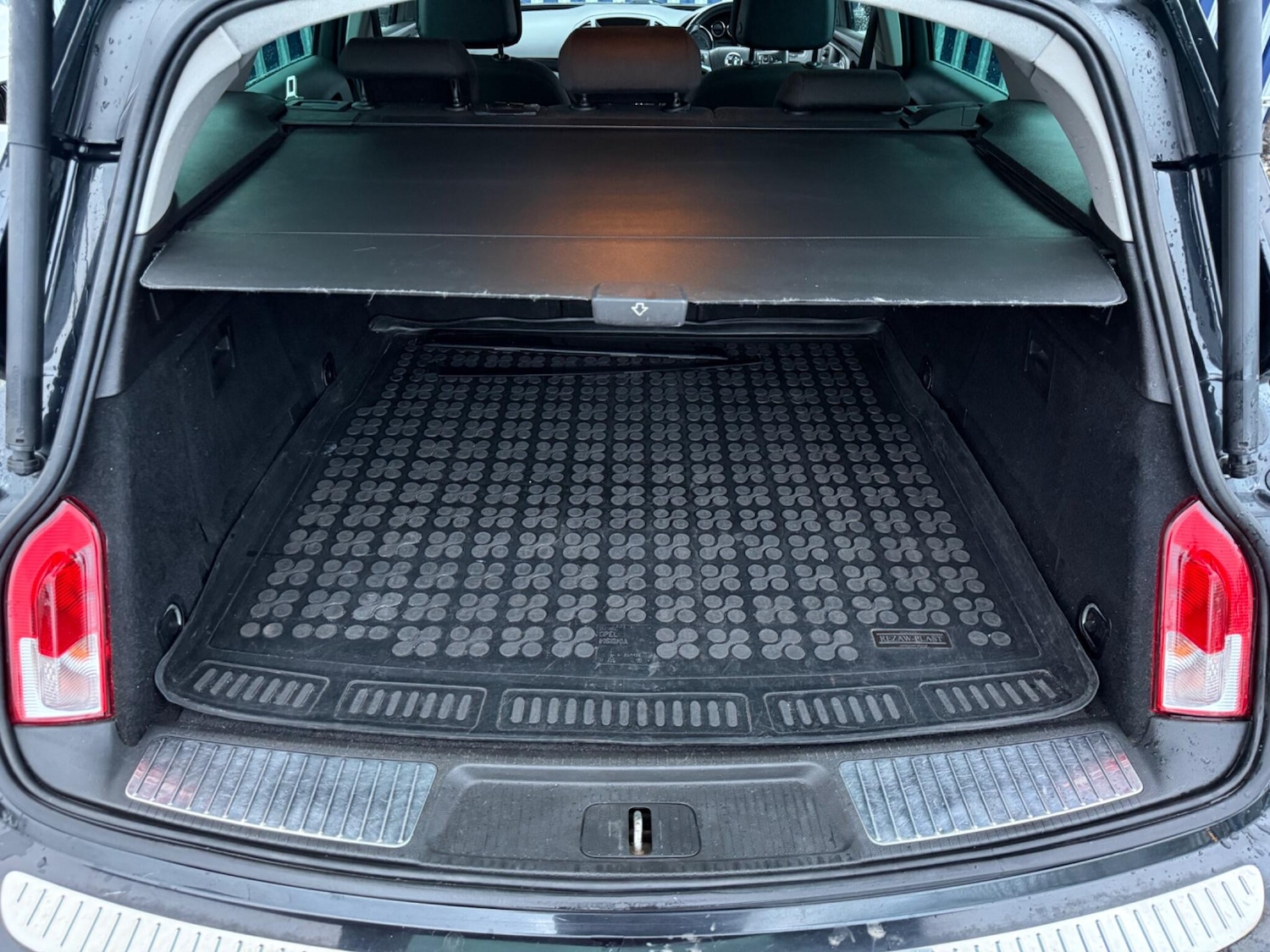 Used Vauxhall Insignia 2012 for sale - 76898789: Photo 38