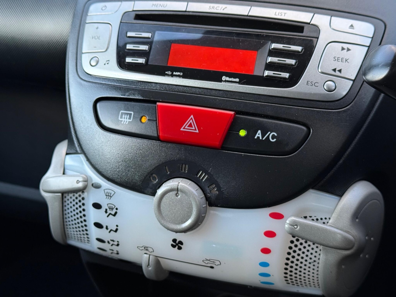 Used Peugeot 107 2012 for sale - 77898325: Photo 20