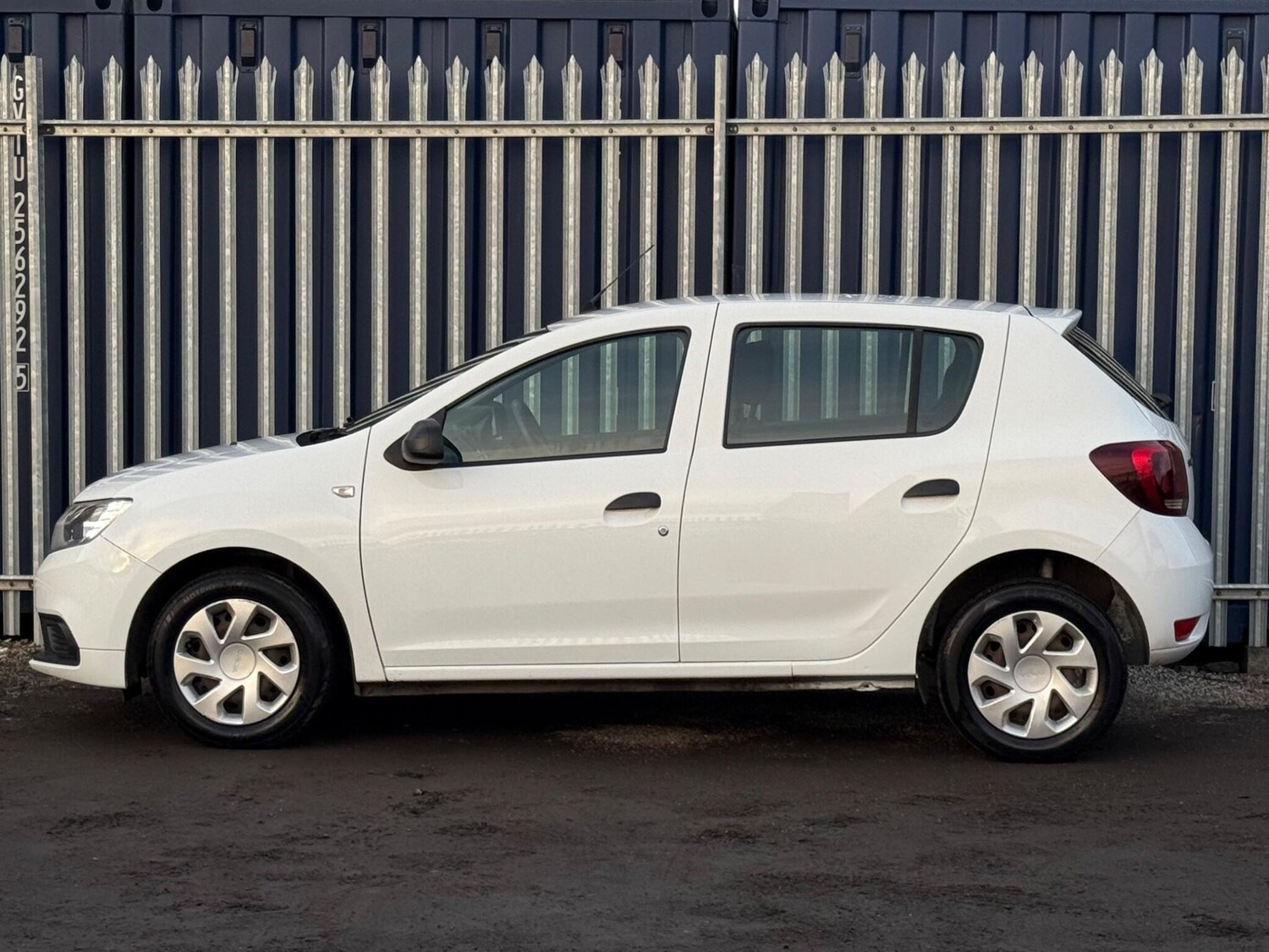 Used Dacia Sandero for sale - 77585864: Photo 9