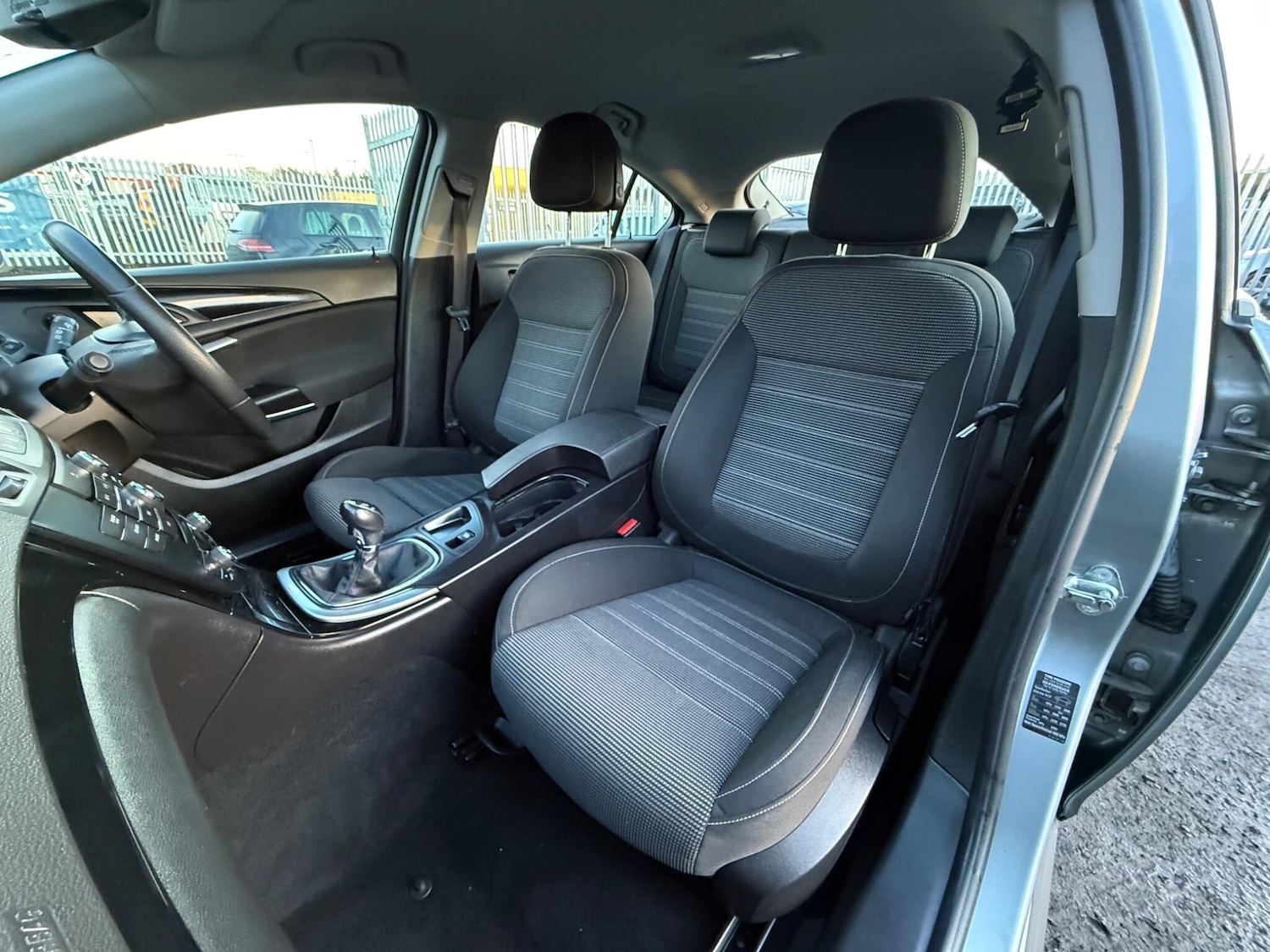 Used Vauxhall Insignia 2013 for sale - 77898158: Photo 14