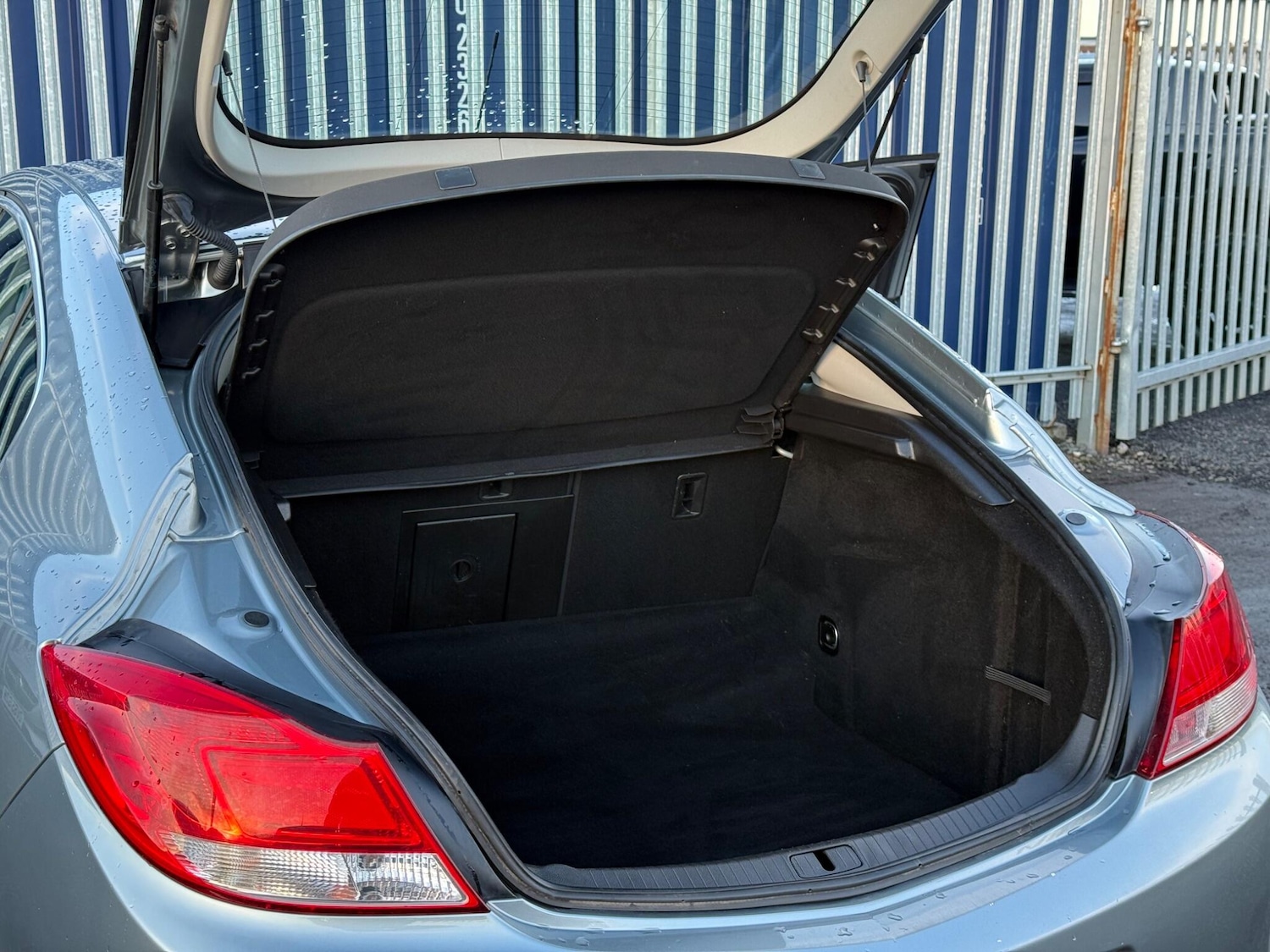 Used Vauxhall Insignia 2013 for sale - 77898158: Photo 37