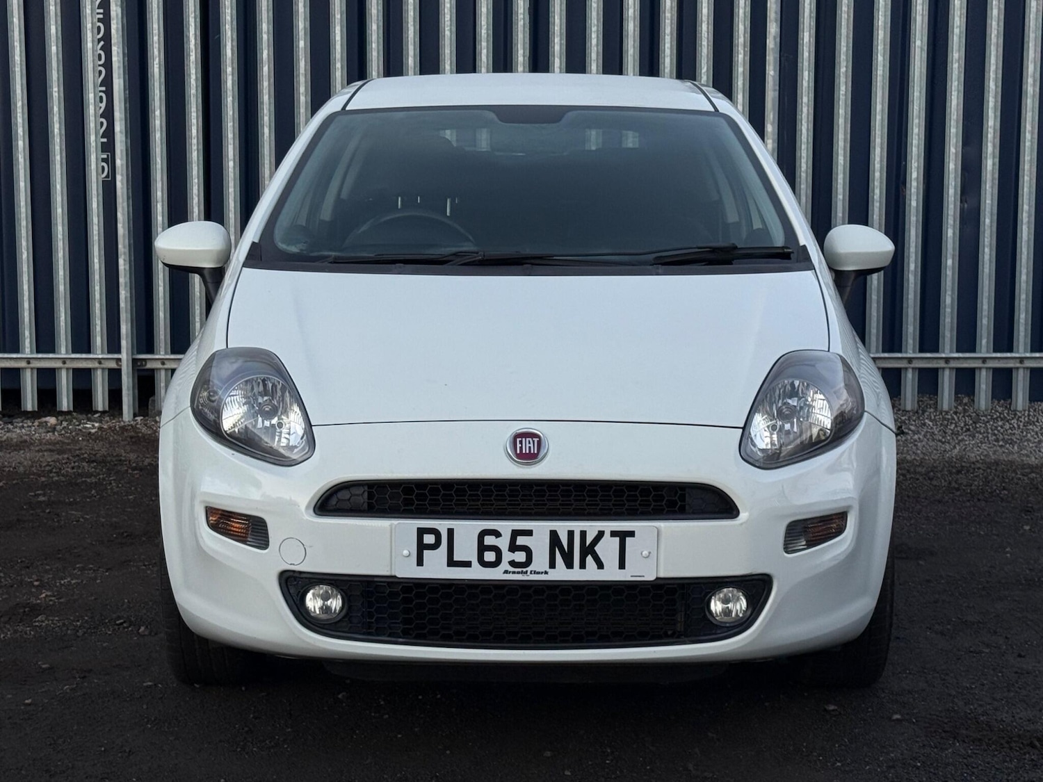 Used Fiat Punto 2016 for sale - 76997472: Photo 11