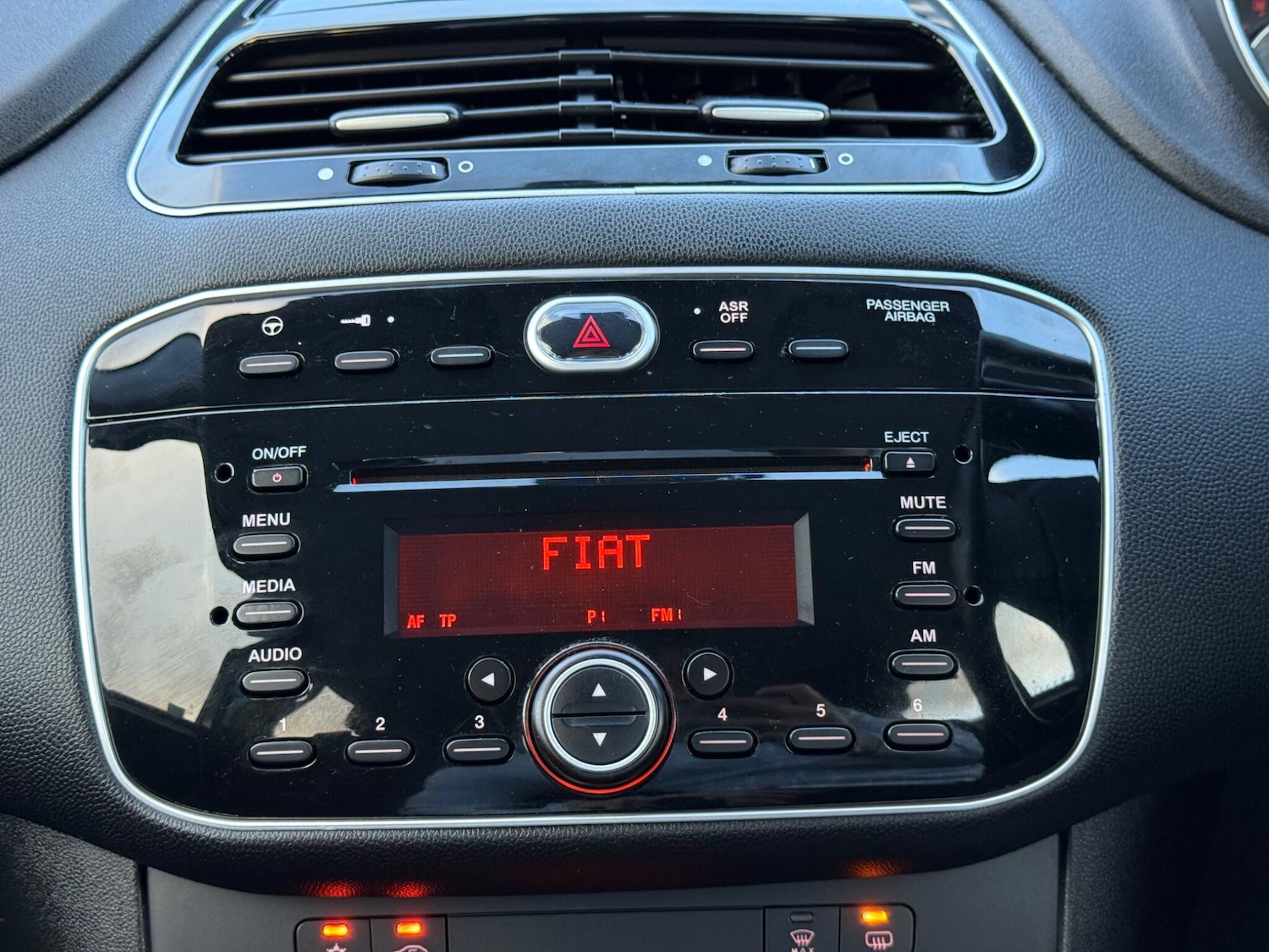 Used Fiat Punto 2016 for sale - 76997472: Photo 21