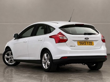 Used Ford Focus 2013 for sale - 79301121: Photo