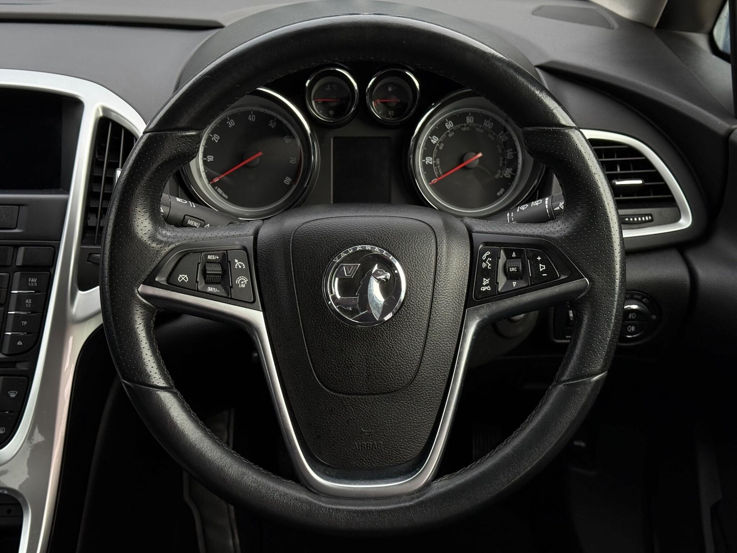 Used Vauxhall Astra 2014 for sale - 76942619: Photo 18