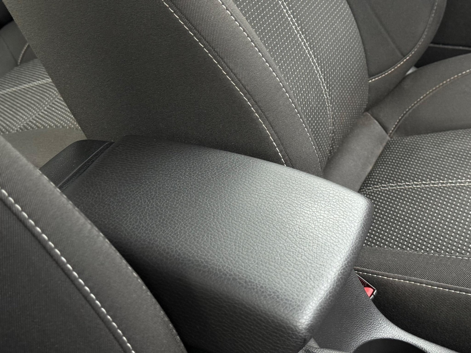 Used Vauxhall Astra 2014 for sale - 76942619: Photo 30