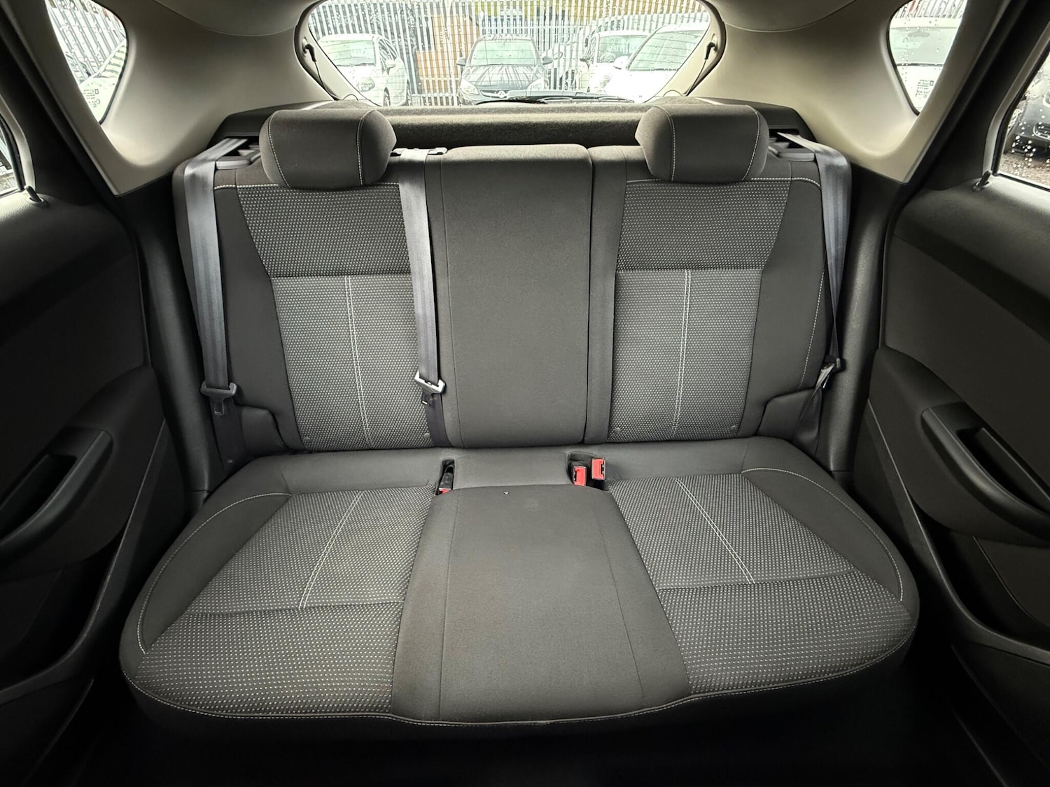 Used Vauxhall Astra 2014 for sale - 76942619: Photo 31