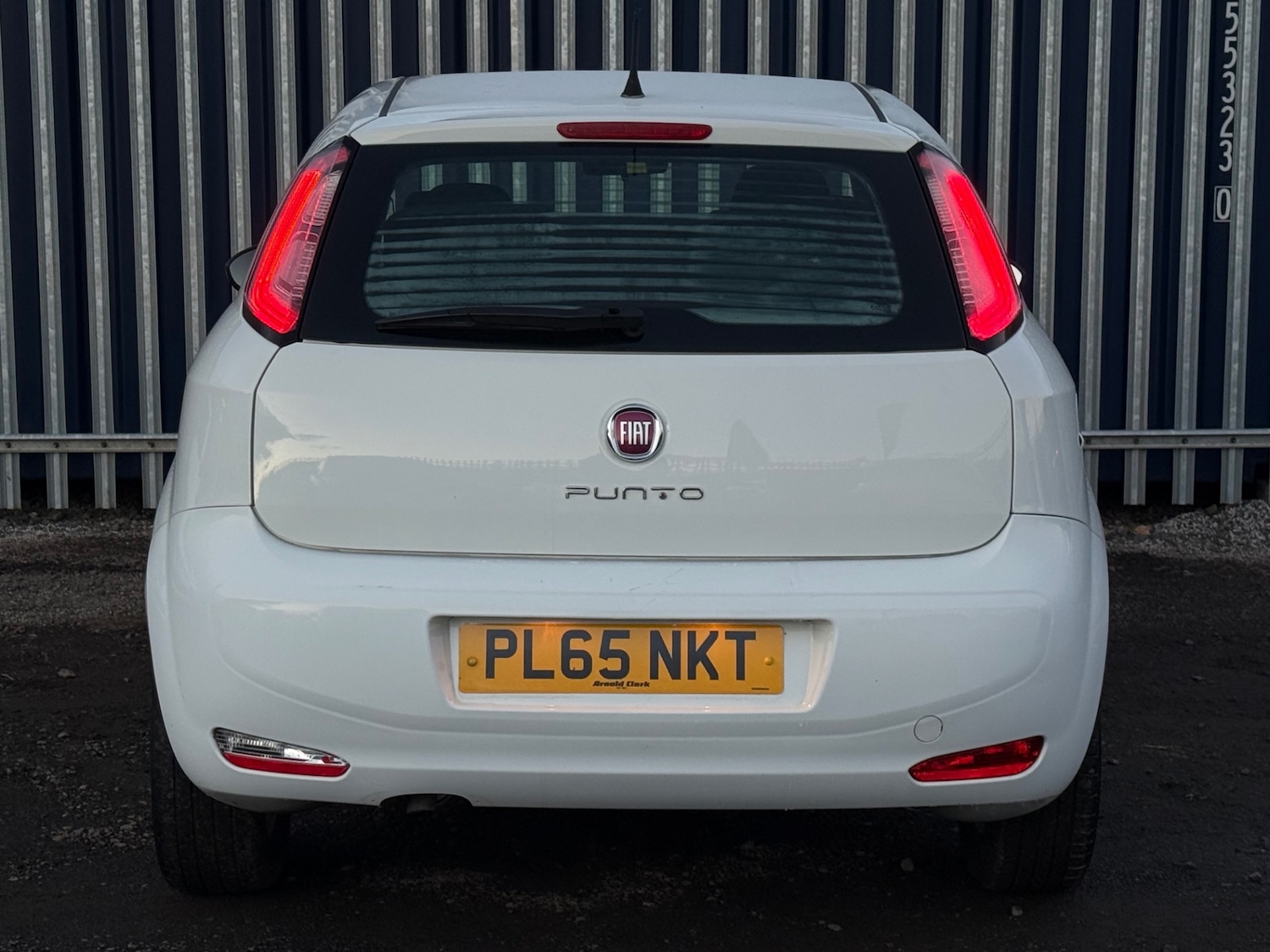 Used Fiat Punto 2016 for sale - 76329640: Photo 8