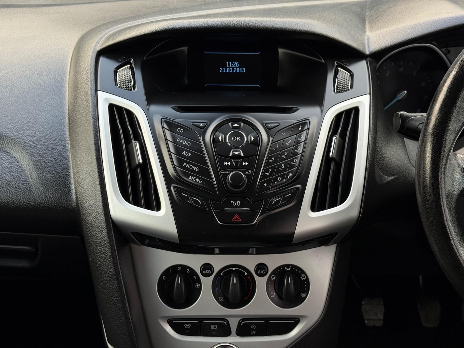 Used Ford Focus 2013 for sale - 76681957: Photo 17